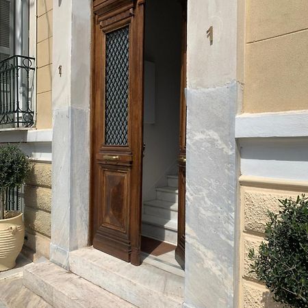 Neoclassical House In Plaka, Athens Apartamento Exterior foto